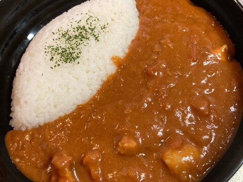 意外と簡単！鶏モモ肉deバターチキンカレー